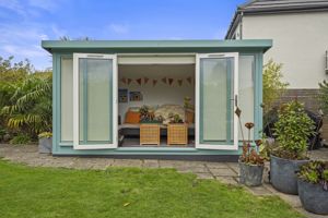 Photo 28- click for photo gallery